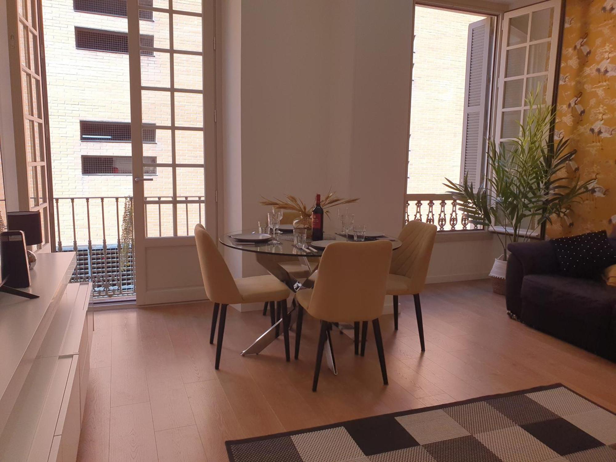 Beautiful Historic Center Apt! Малага Екстериор снимка