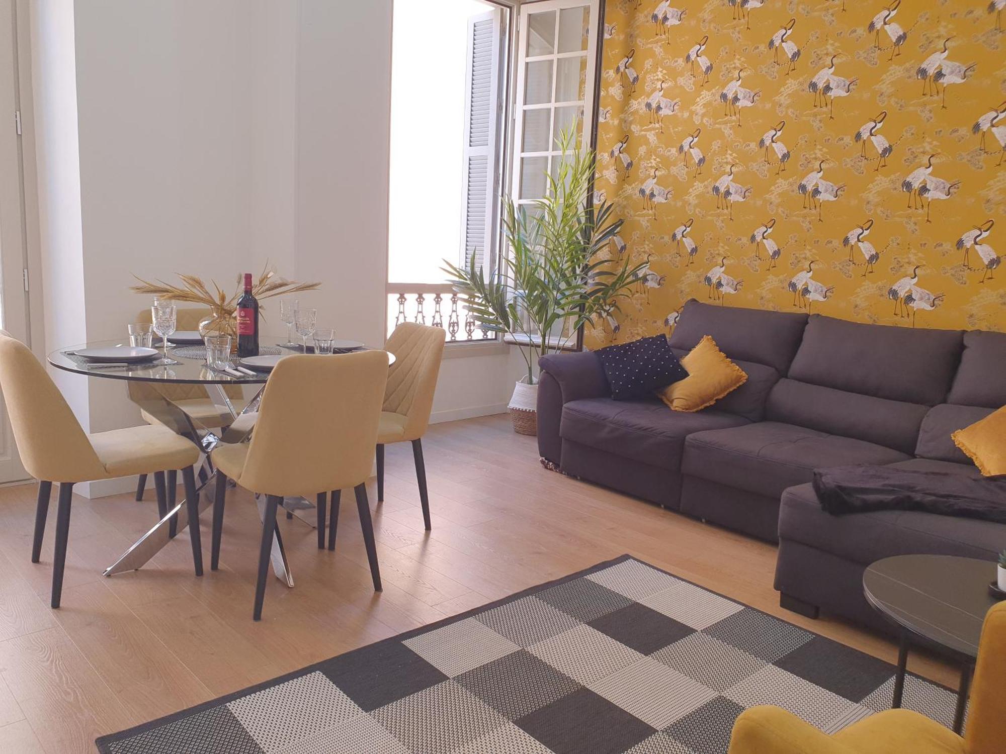 Beautiful Historic Center Apt! Малага Екстериор снимка
