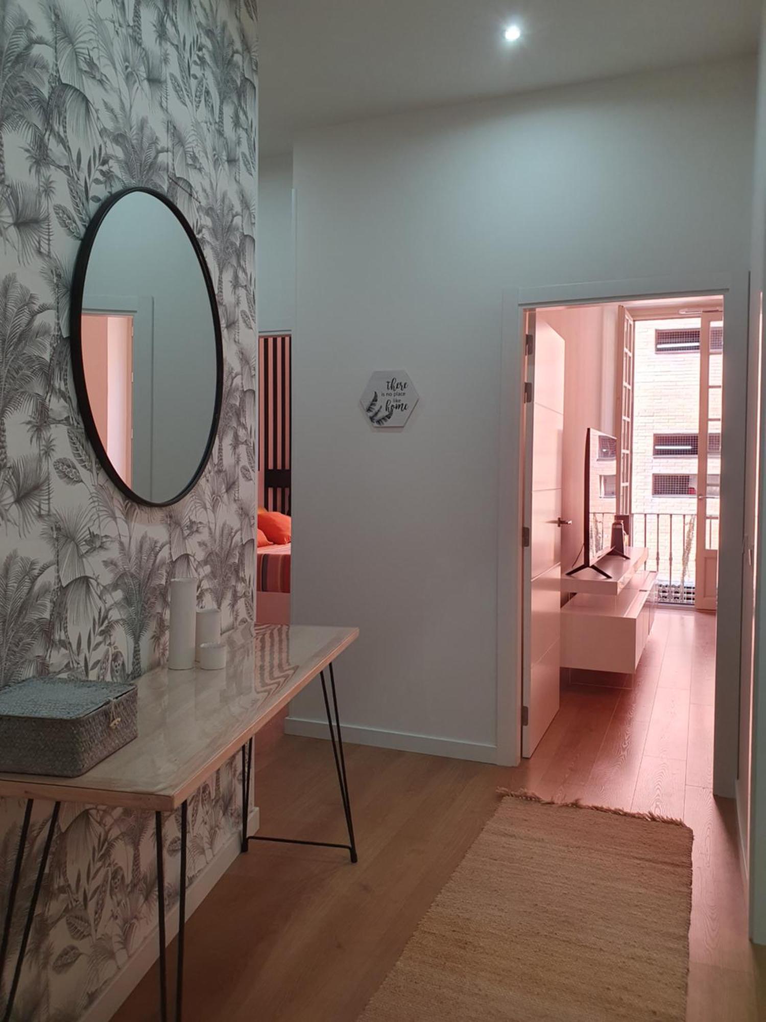 Beautiful Historic Center Apt! Малага Екстериор снимка